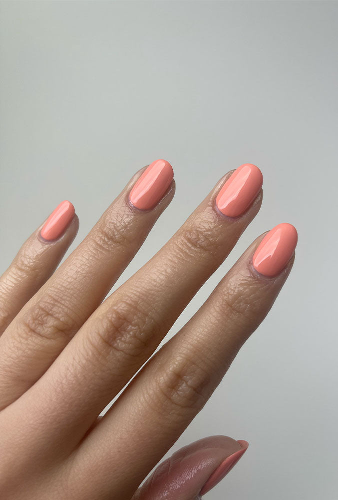 nailberry-peach-of-my-heart-nagellack-pastel-peach-opaque image 2