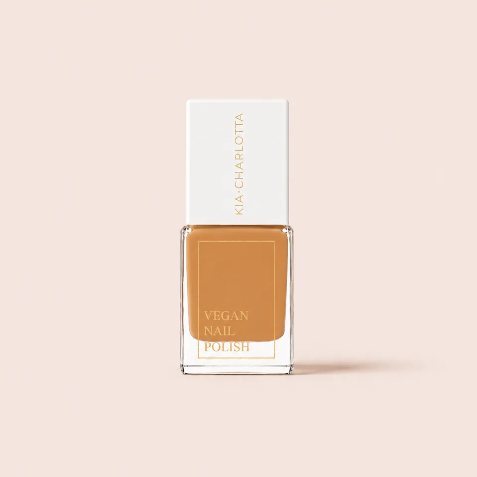 kia-charlotta-sunrise-veganer-nagellack-caramel-mit-pfirsich-ton image 1