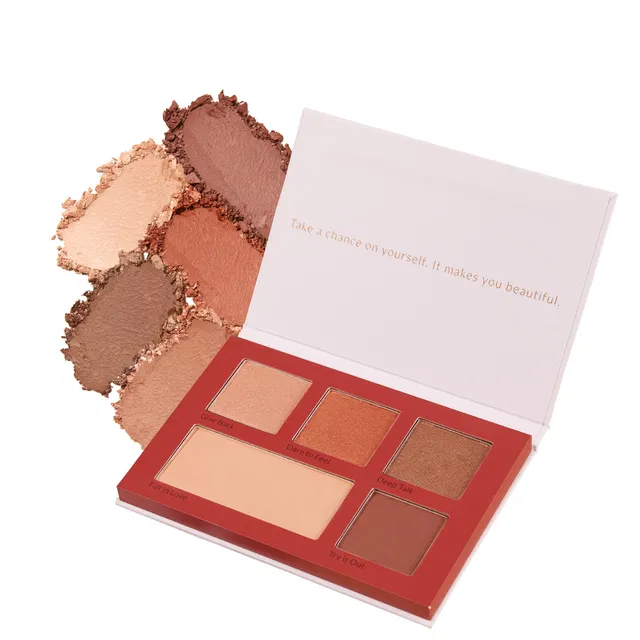 kia-charlotta-experiencing-life-eyeshadow-palette image 1