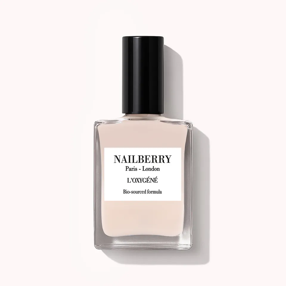 nailberry-on-cloud-nine-nagellack-milky-white-opaque image 1