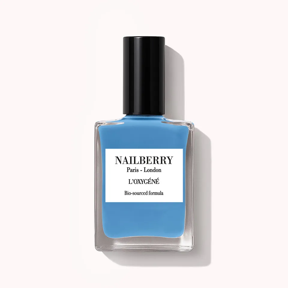 nailberry-mistral-breeze-nagellack-creamy-pastel-blue-opaque image 1