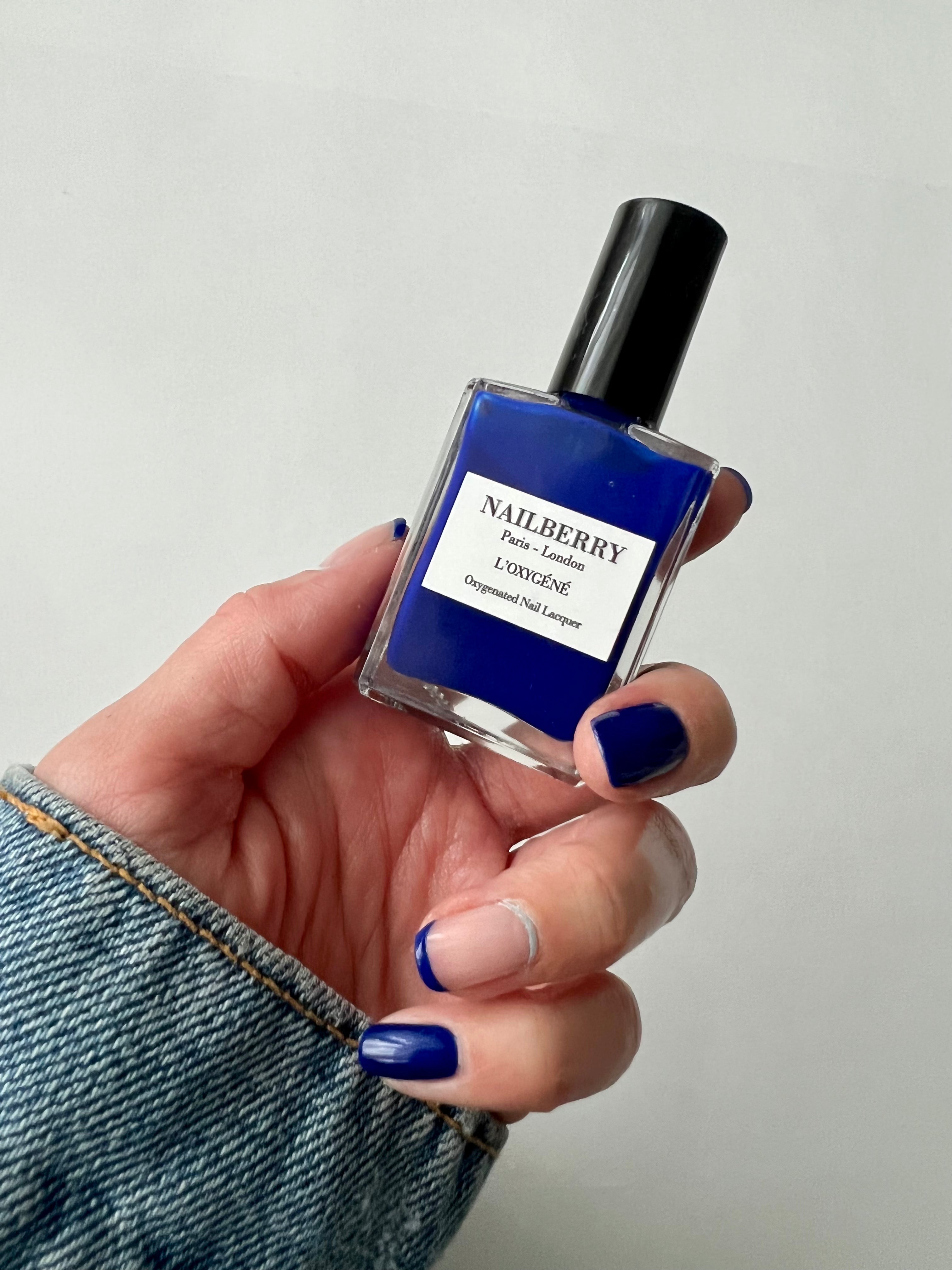 nailberry-maliblue-nagellack-electric-blue-opaque image 2
