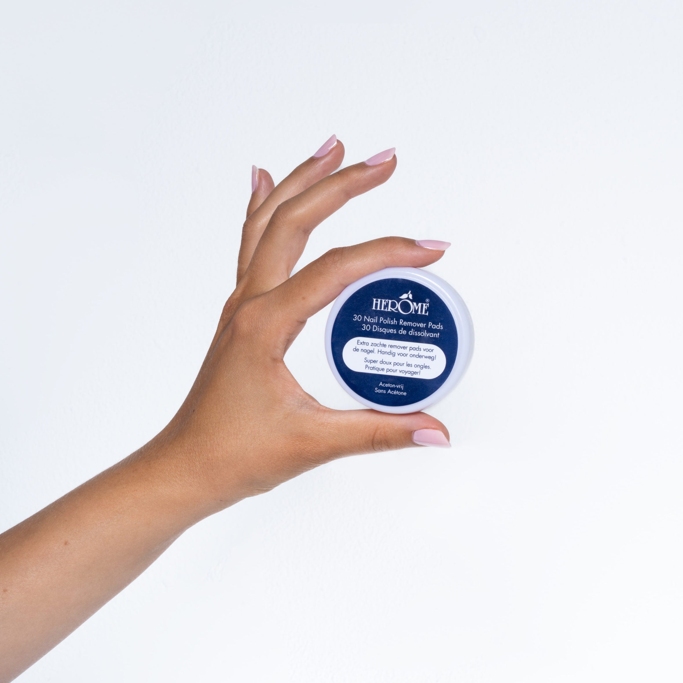 her-me-pflegende-nagellackentferner-pads-30-st-ck-acetonfrei image 3