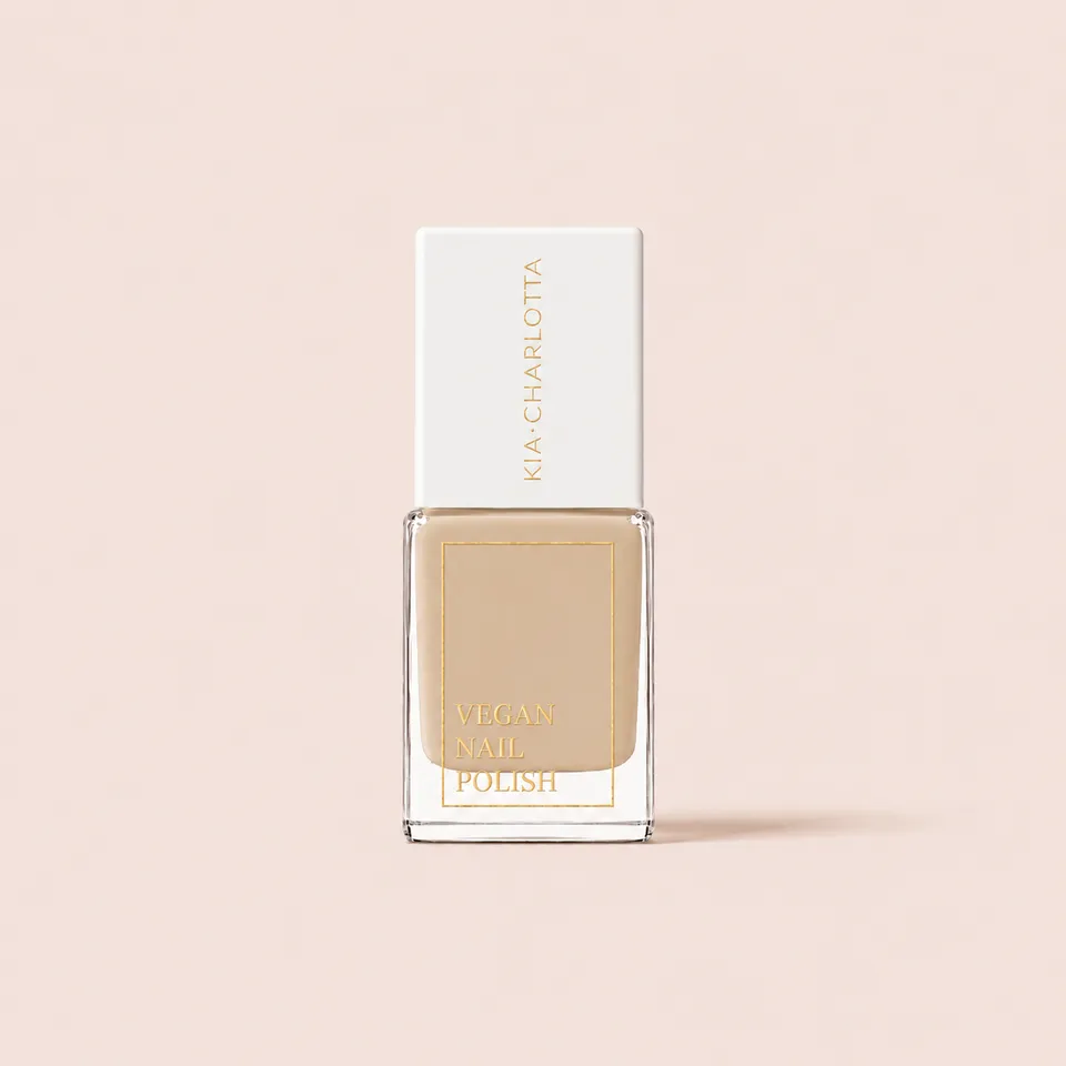 kia-charlotta-grace-nagellack-warmes-taupe-nude image 1