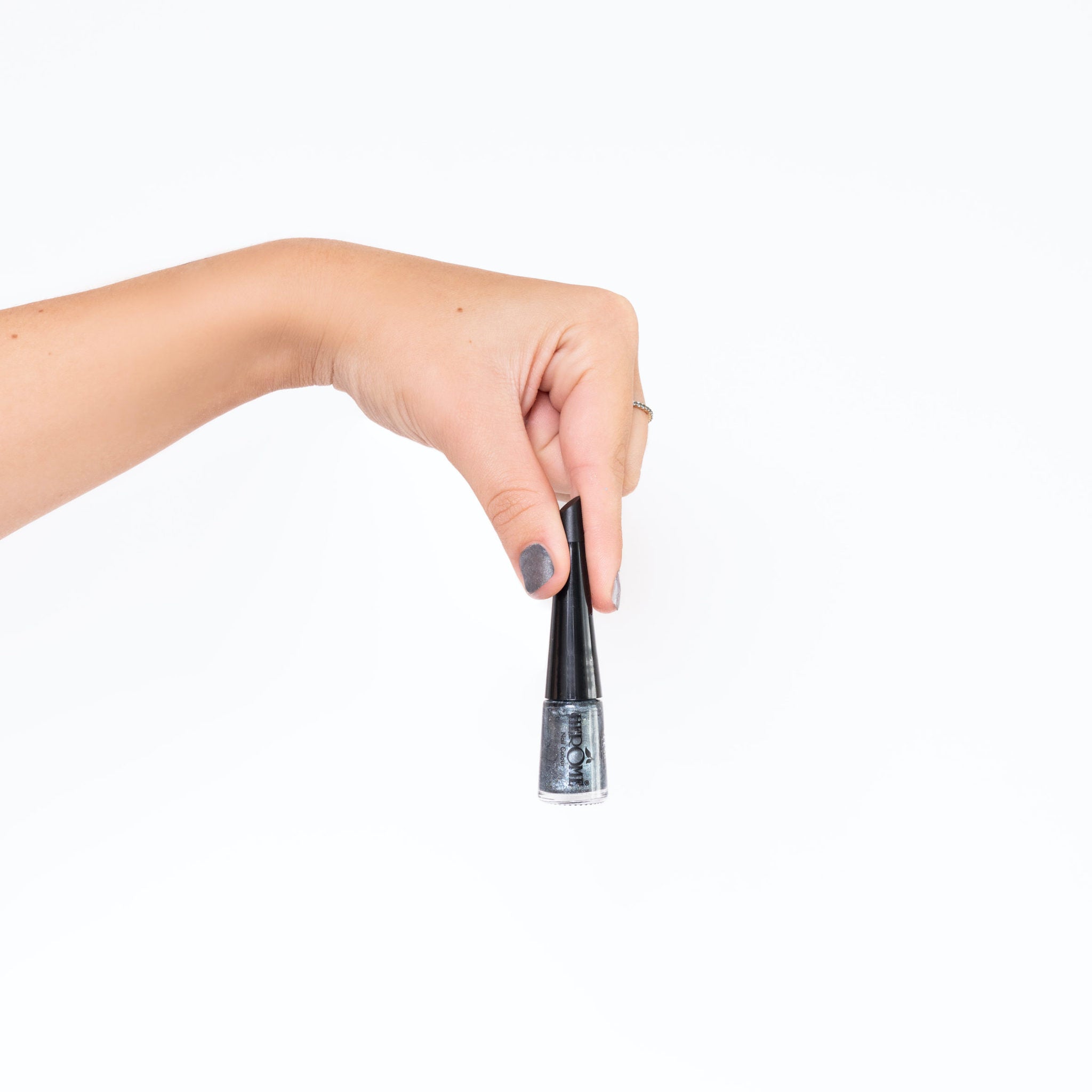 her-me-take-away-nagellack-70-veganer-glanz-lack-4-ml image 2