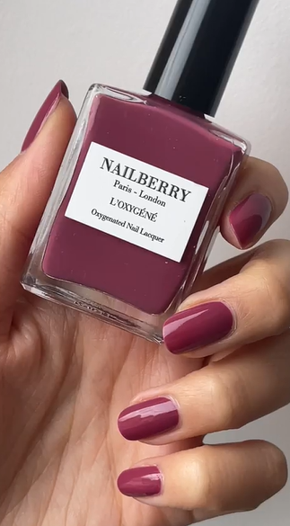 nailberry-fashionista-nagellack-warm-creamy-lilac-opaque image 2