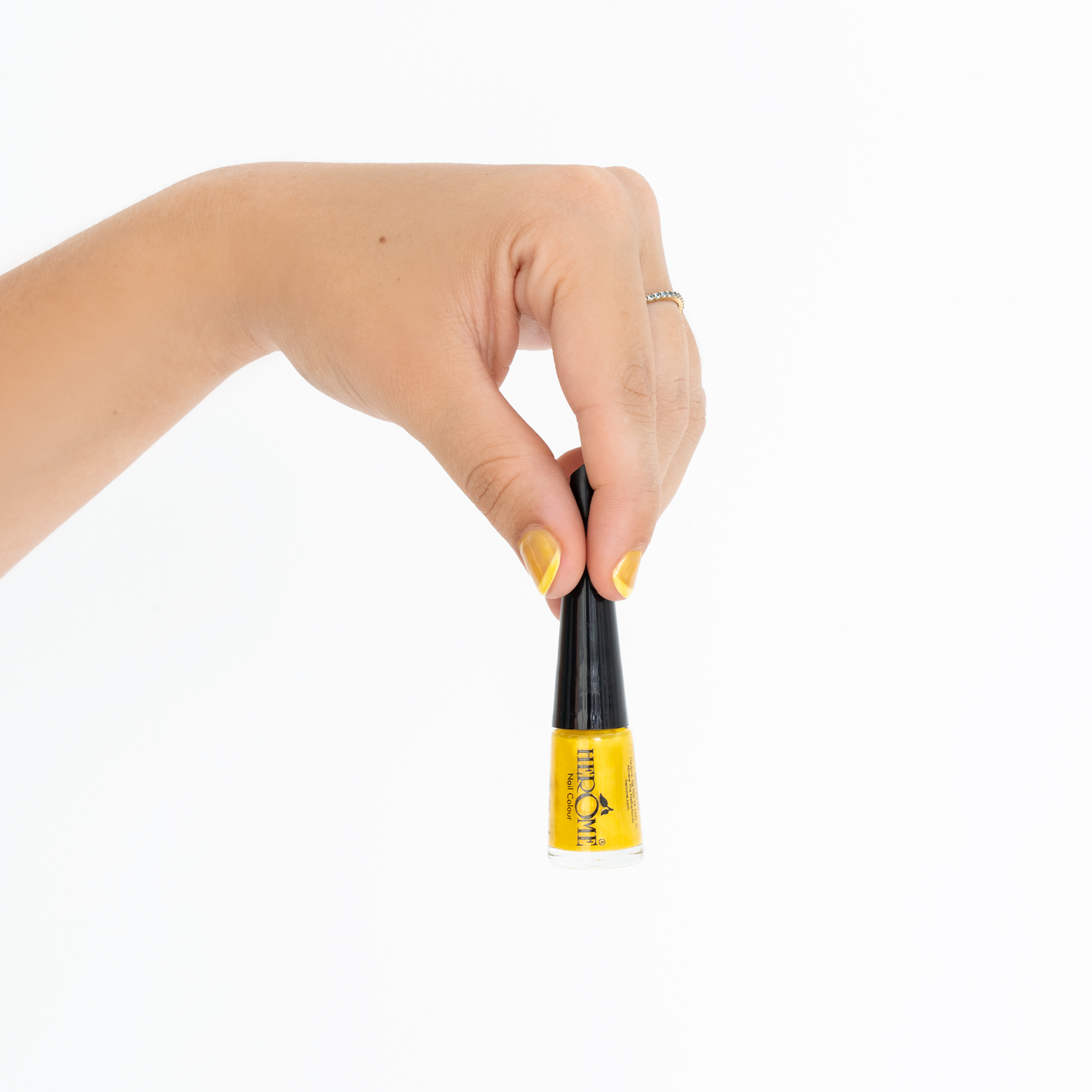 her-me-take-away-nagellack-47-veganer-glanz-lack-4-ml image 2