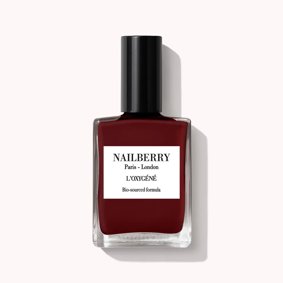 nailberry-grateful-nagellack-tiefes-burgunder-rot-opaque image 1