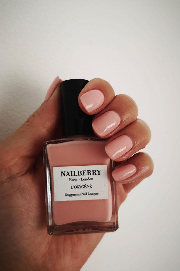 nailberry-flapper-opaquer-nagellack-creamy-ros image 3