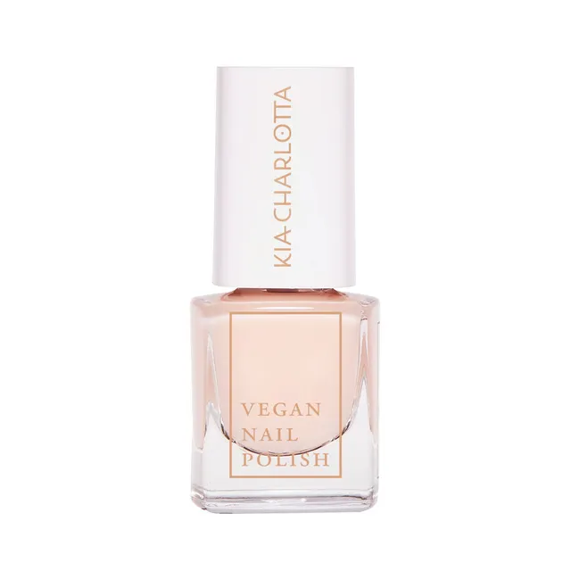kia-charlotta-believe-nagellack-transparent-natural image 1