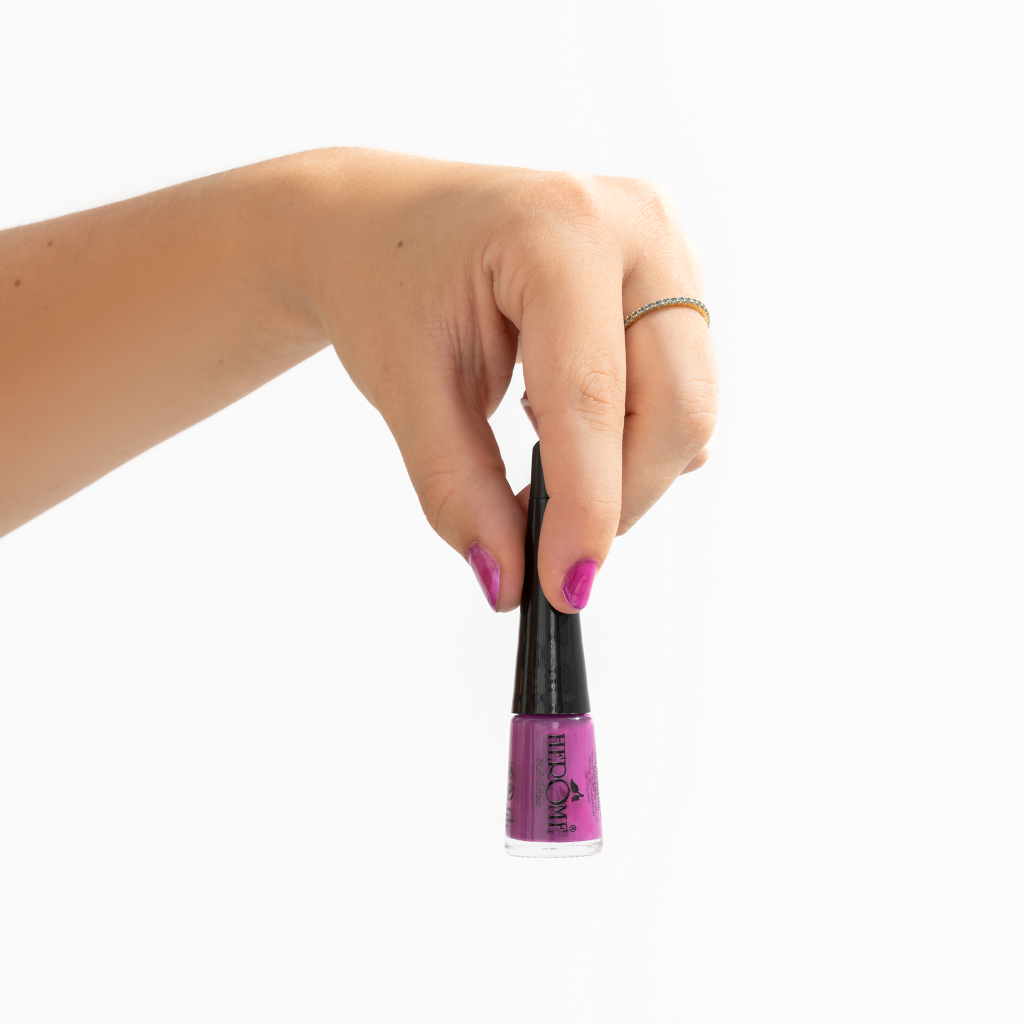 her-me-take-away-nagelfarbe-62-nagellack-4-ml image 2