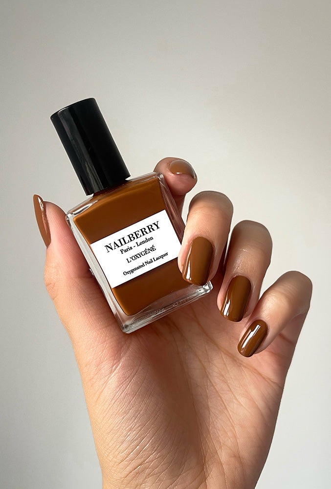 nailberry-coffee-nagellack-warmes-braun-opaque image 3