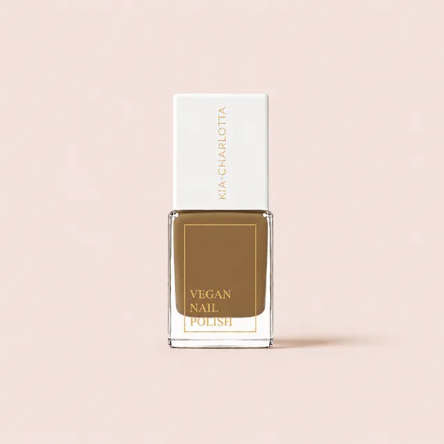 kia-charlotta-nature-stories-veganer-nagellack-ocker-gelb-gl-nzend image 1