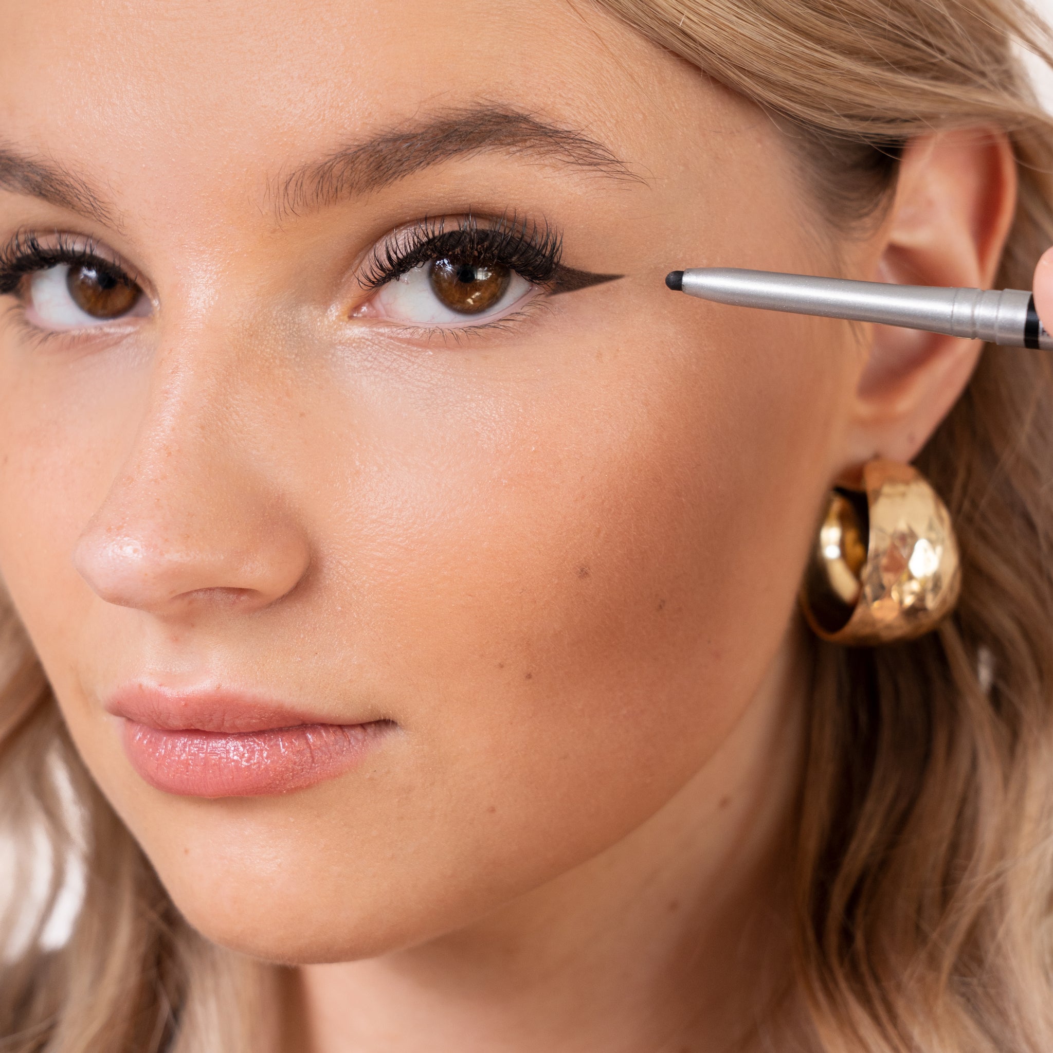her-me-kohl-liner-kajalstift image 2