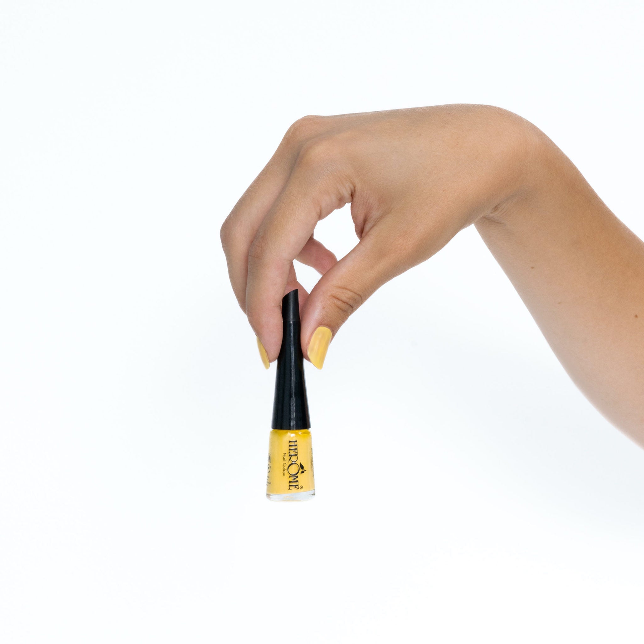 her-me-take-away-nagelfarbe-46-nagellack-4-ml image 2