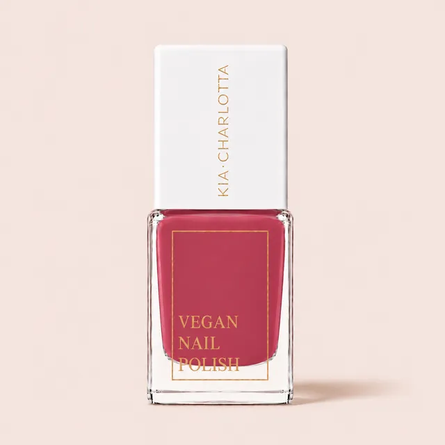kia-charlotta-pj-s-all-day-veganer-nagellack-lila-mit-amaranth-rot image 1