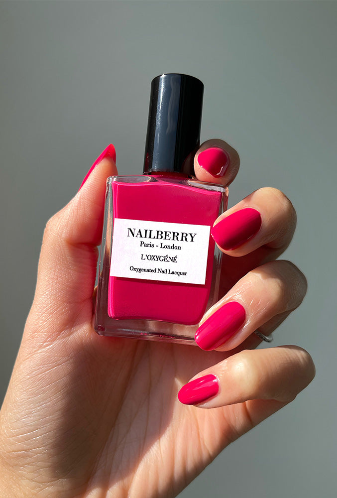 nailberry-strawberry-nagellack-fruity-pop-pink-opaque image 3