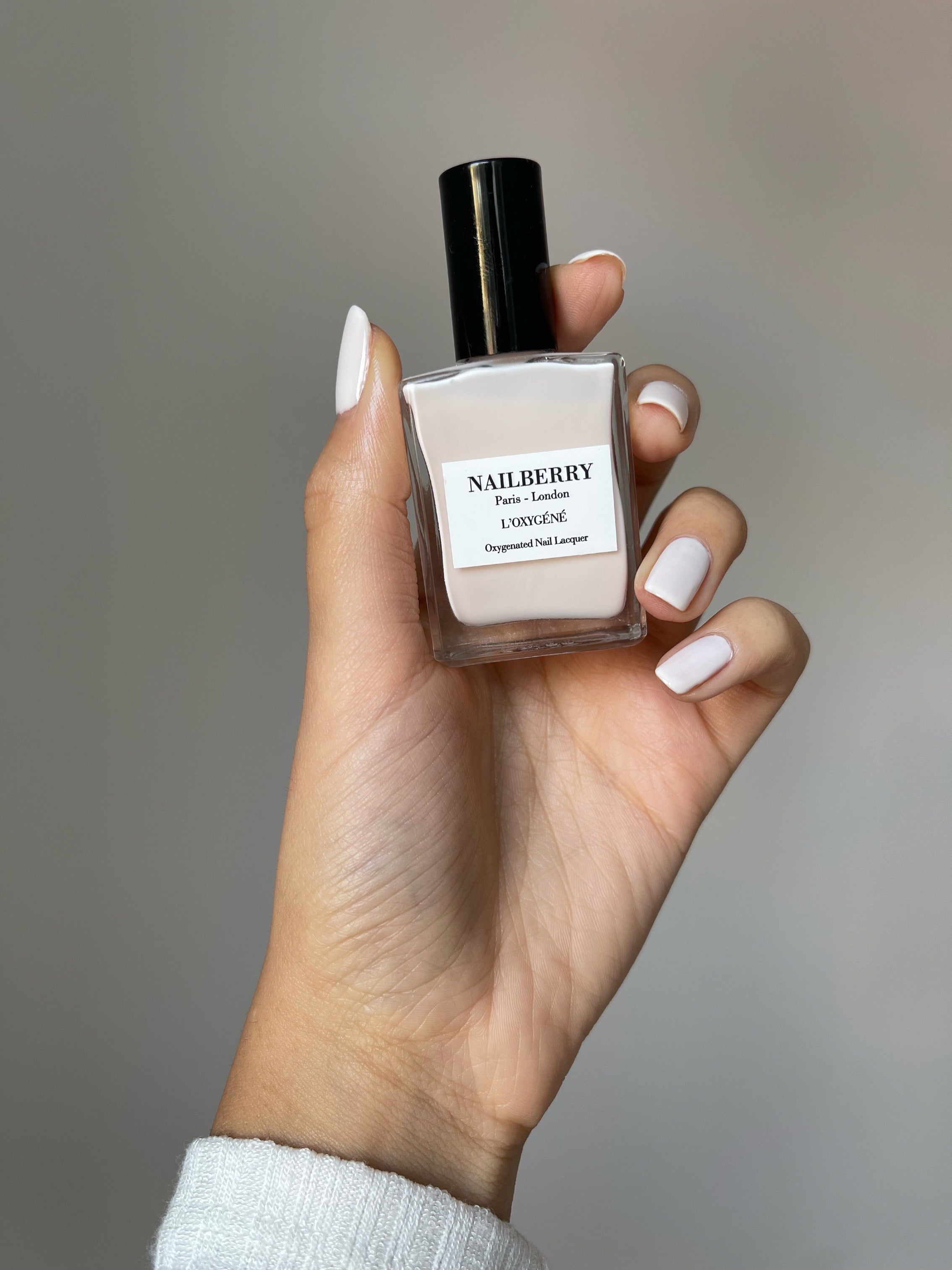 nailberry-almond-nagellack-off-white-nude-opaque image 3