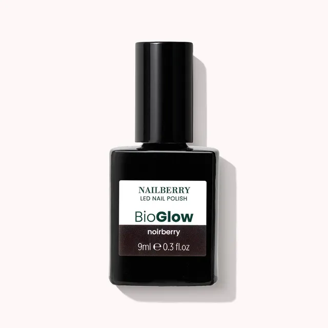 nailberry-bioglow-noirberry-led-nagellack-tiefes-schwarz-rot-opaque image 1