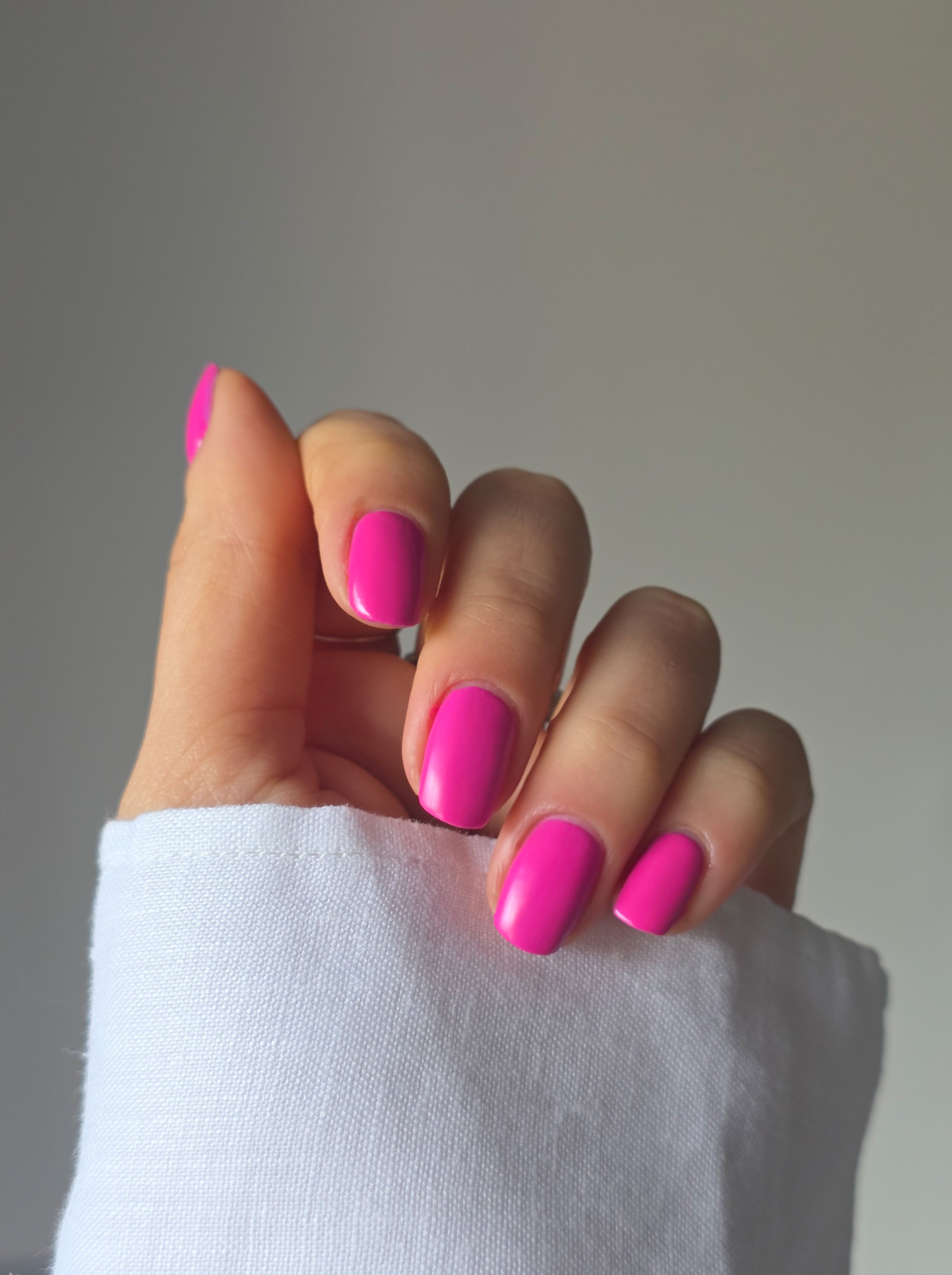 nailberry-the-auras-intensified-geschenkset-electric-pink-ultra-violet image 4