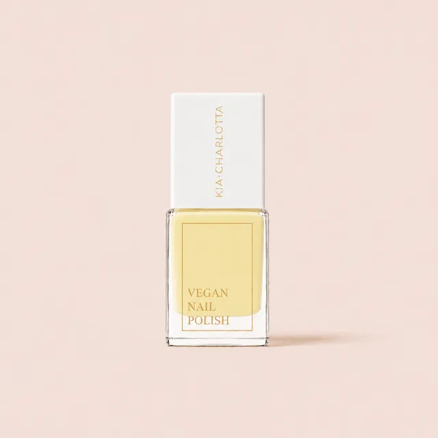 kia-charlotta-pale-banana-nagellack-pastellgelb image 1