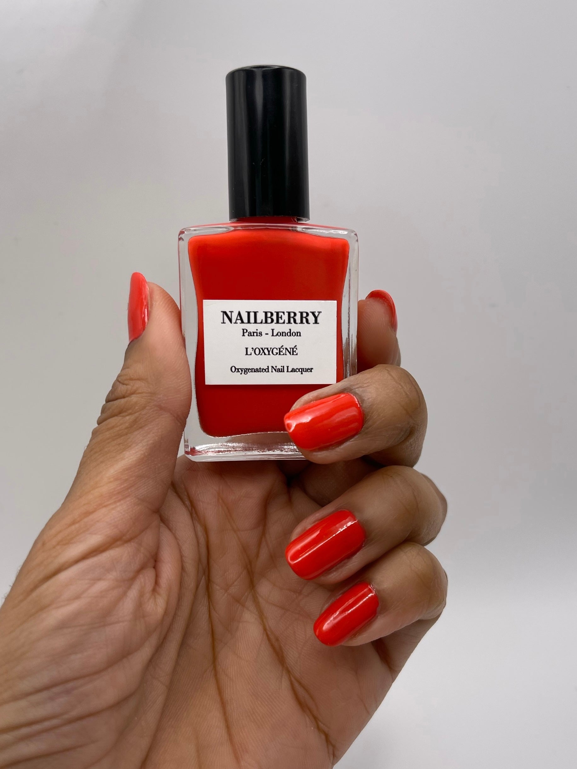 nailberry-cherry-ch-rie-nagellack-rot-orange-opaque image 4