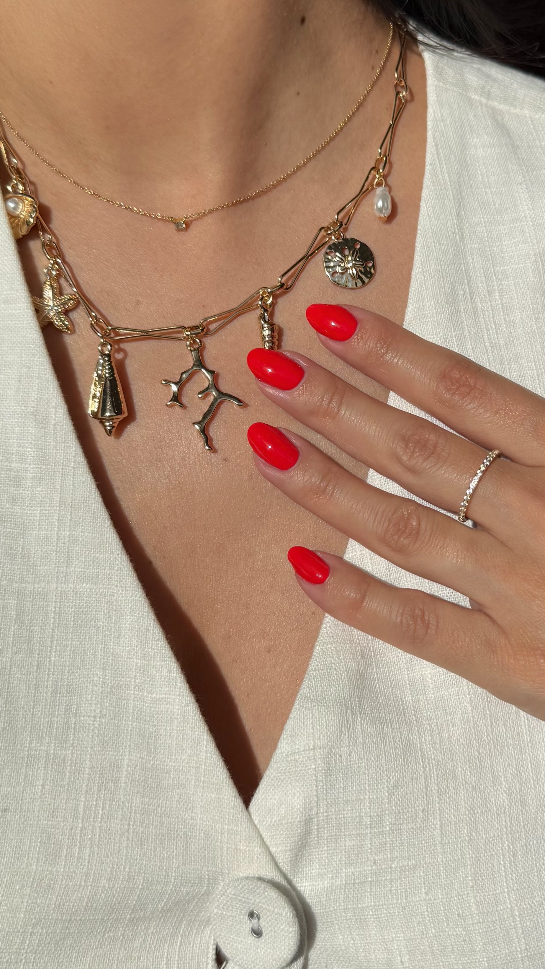 nailberry-cherry-ch-rie-nagellack-rot-orange-opaque image 2