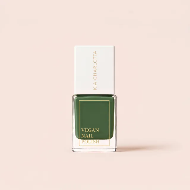 kia-charlotta-in-the-forest-nagellack image 1