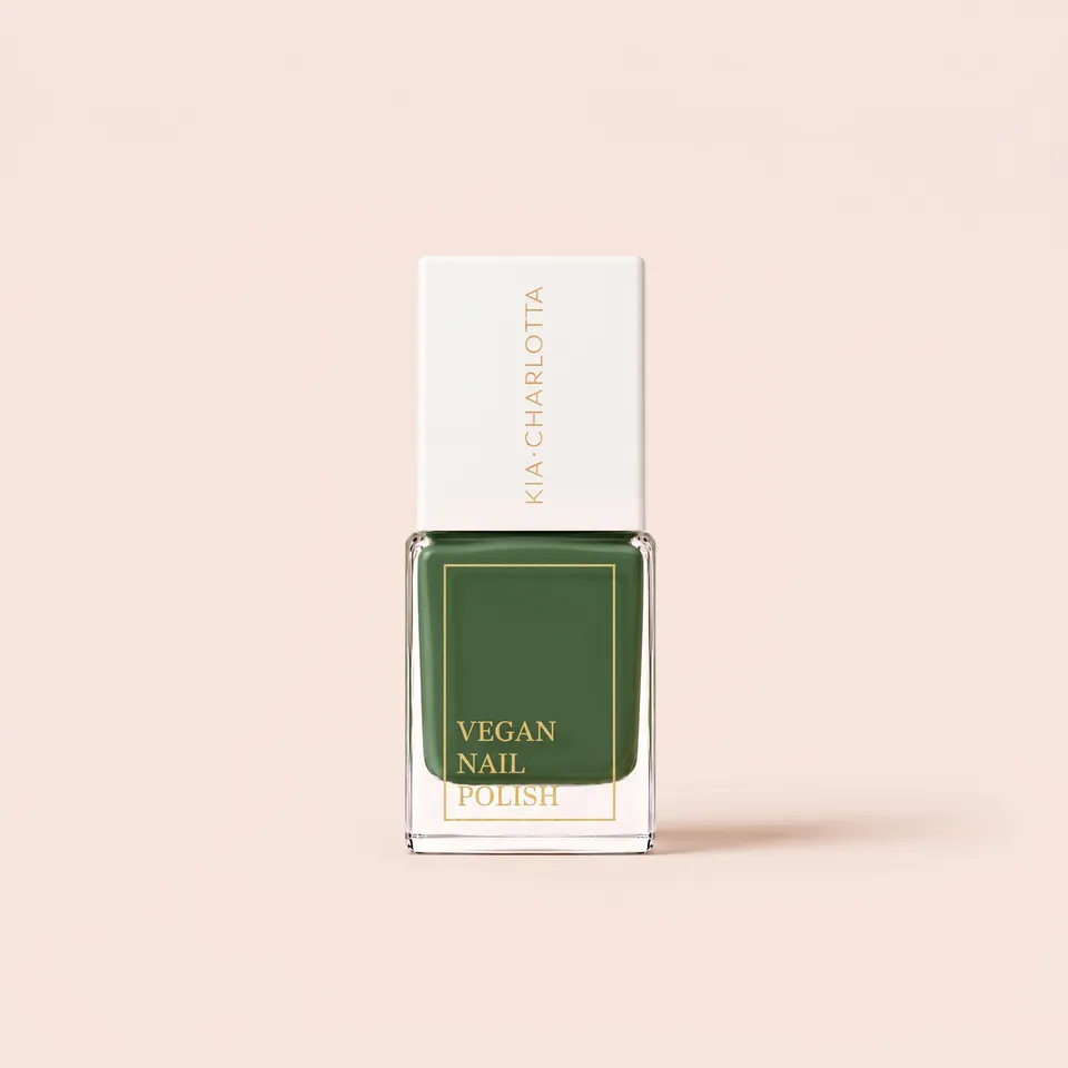 kia-charlotta-in-the-forest-nagellack image 1
