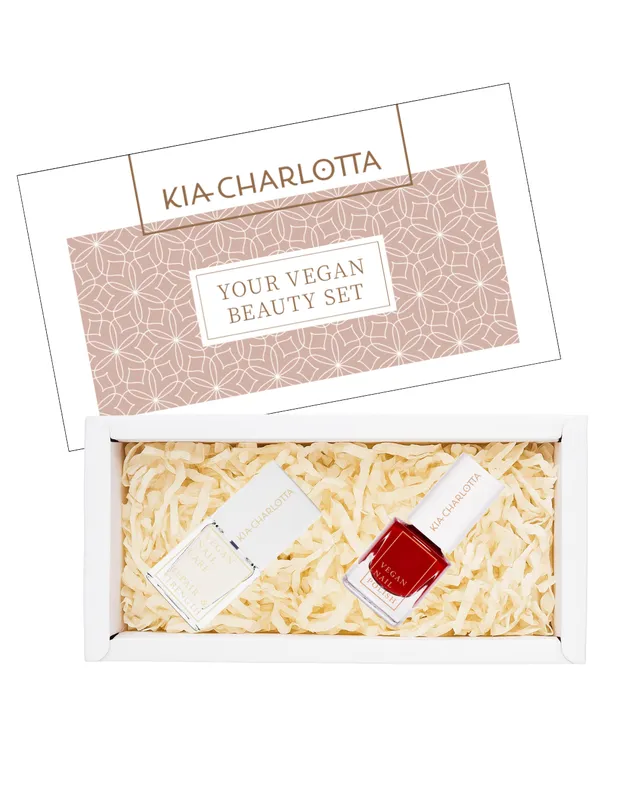 kia-charlotta-x-mas-care-set-repair-strength-roter-nagellack image 1