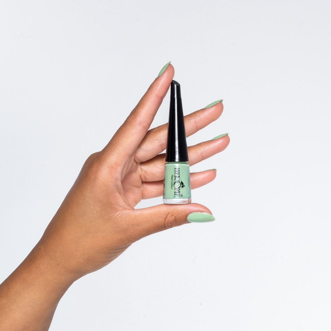 her-me-take-away-nagellack-48-pistaziengelato-4-ml image 2