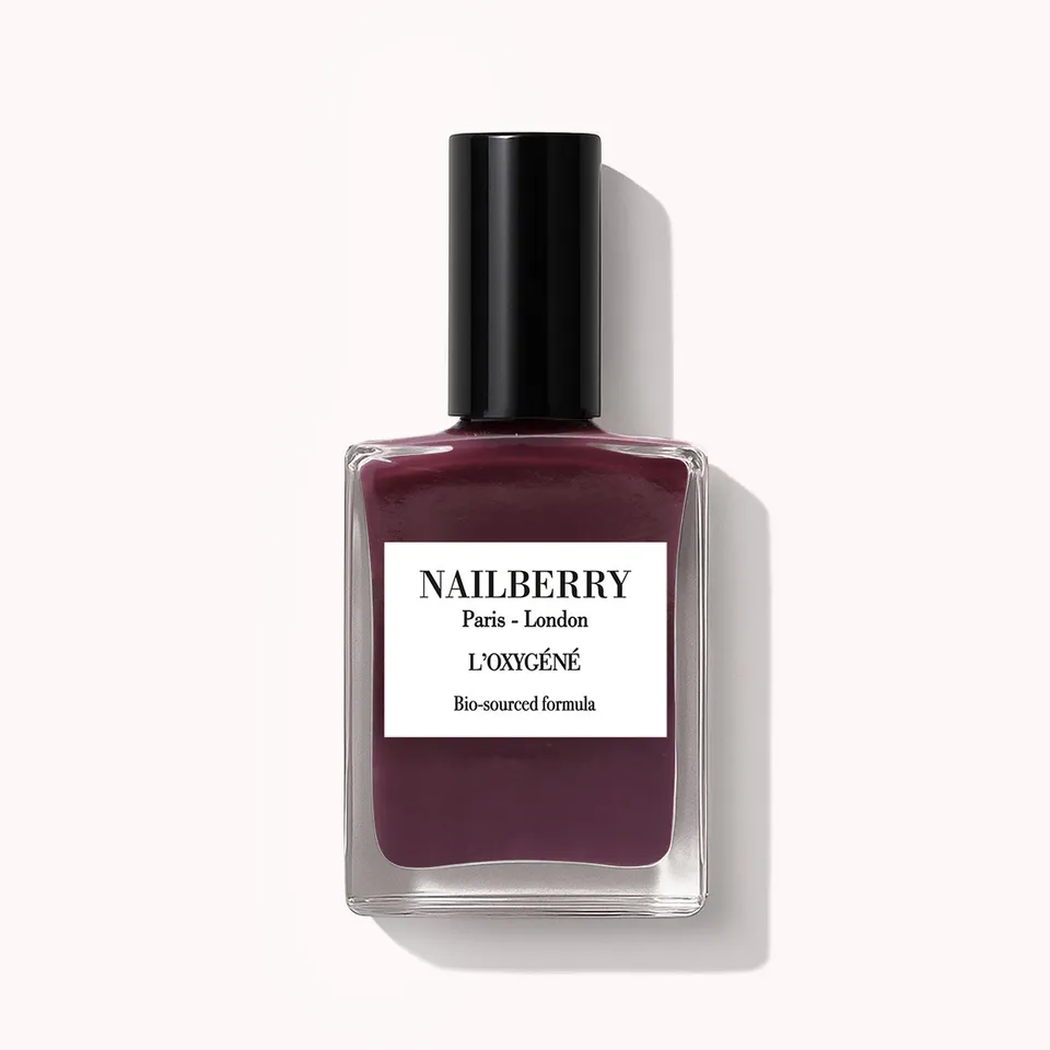 nailberry-boho-chic-nagellack-tiefes-pflaume-ros-opaque image 1