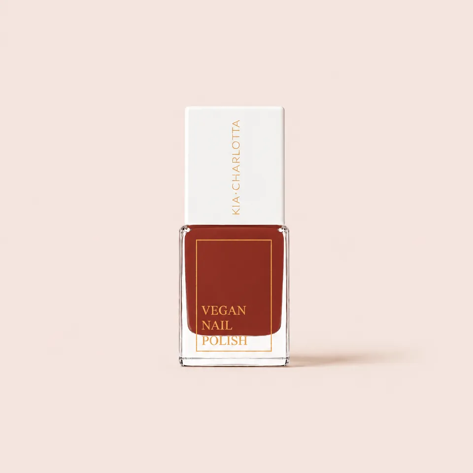 kia-charlotta-nagellack-determination-dunkelrot-5ml image 1