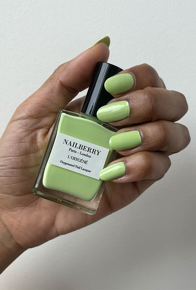 nailberry-pistachi-oh-nagellack-pistazien-gr-n-opaque image 3