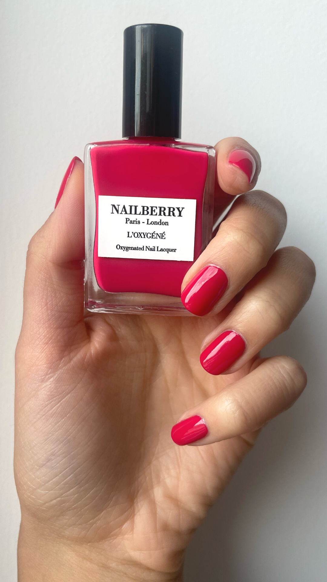 nailberry-pink-berry-nagellack-fuchsia-pink-opaque image 2